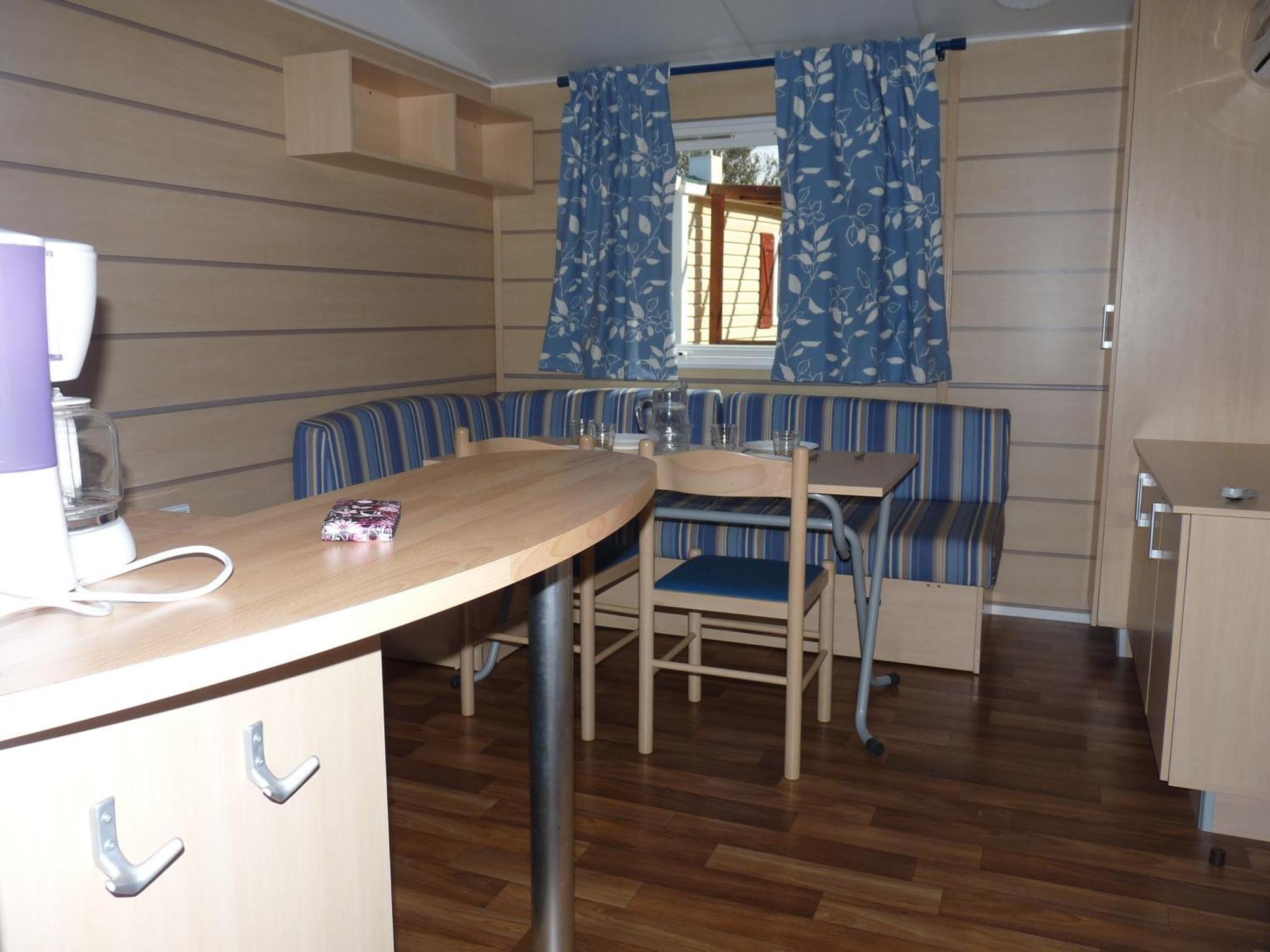 Camping Mobile Home U Sole Marinu Patrimonio Zimmer foto